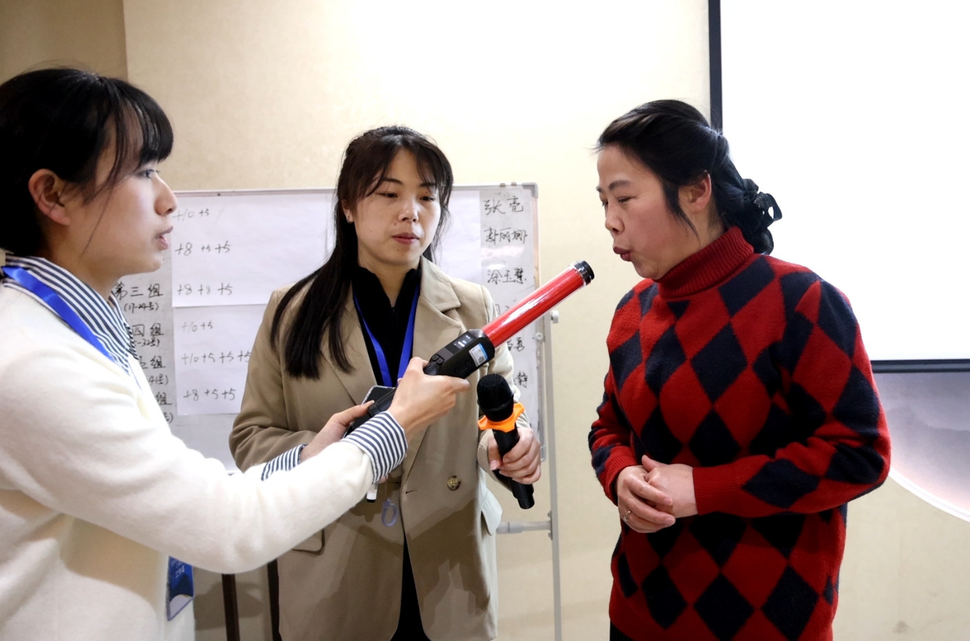 9999js��ɳ��Ʒ��(�й�)���޹�˾