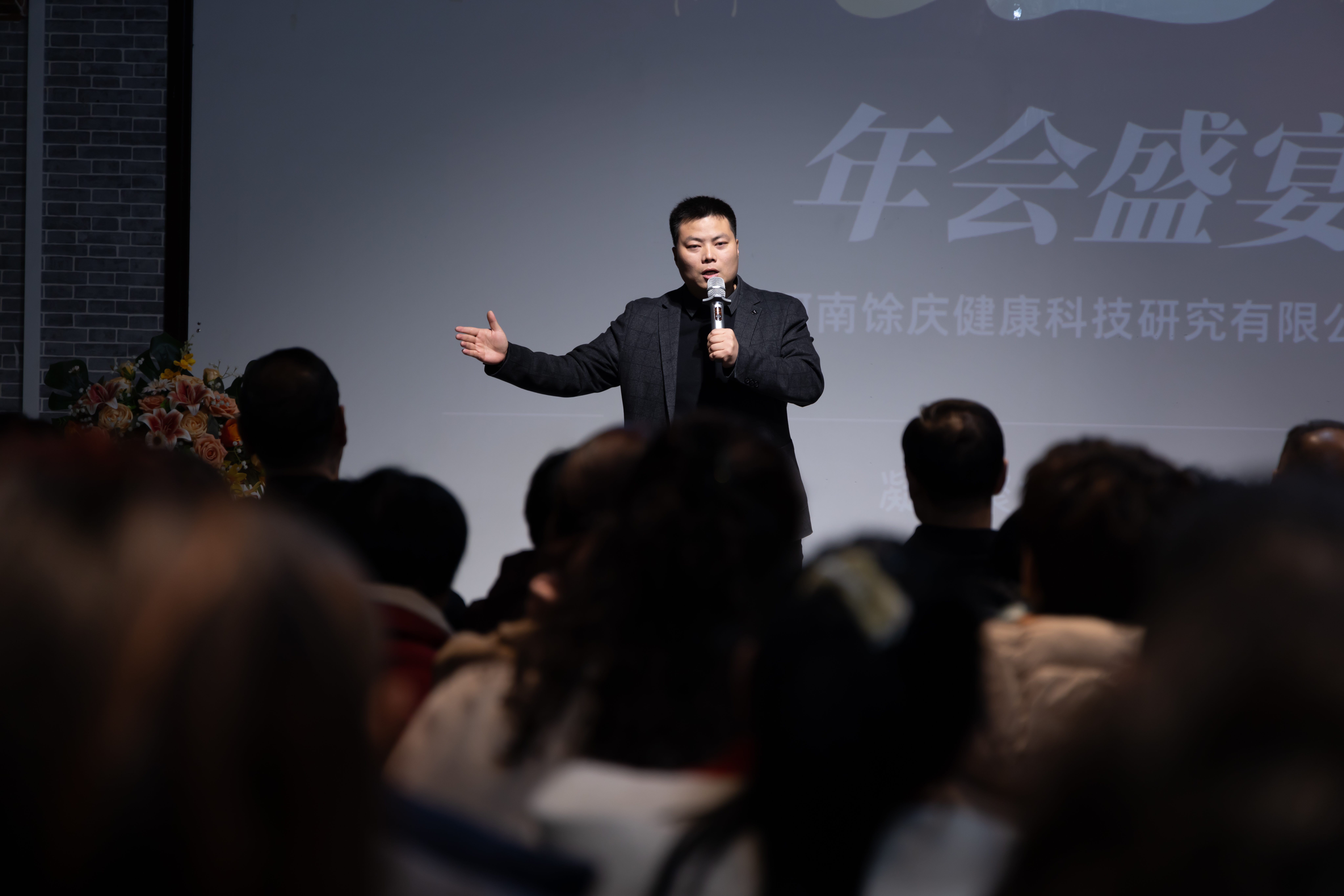 9999js��ɳ��Ʒ��(�й�)���޹�˾