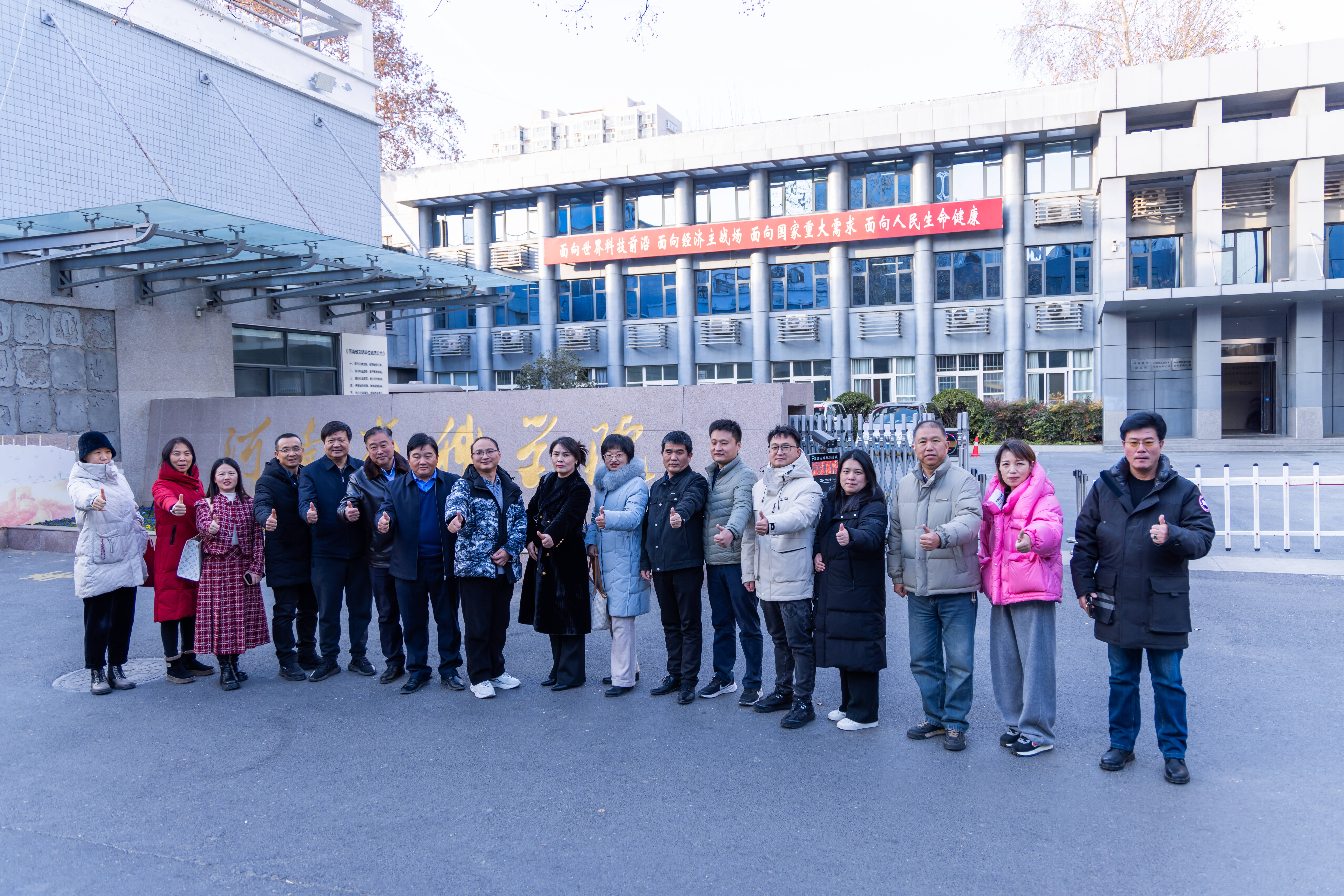 9999js��ɳ��Ʒ��(�й�)���޹�˾